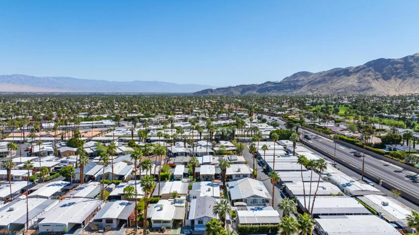 Were Focused 90 Caravan-30