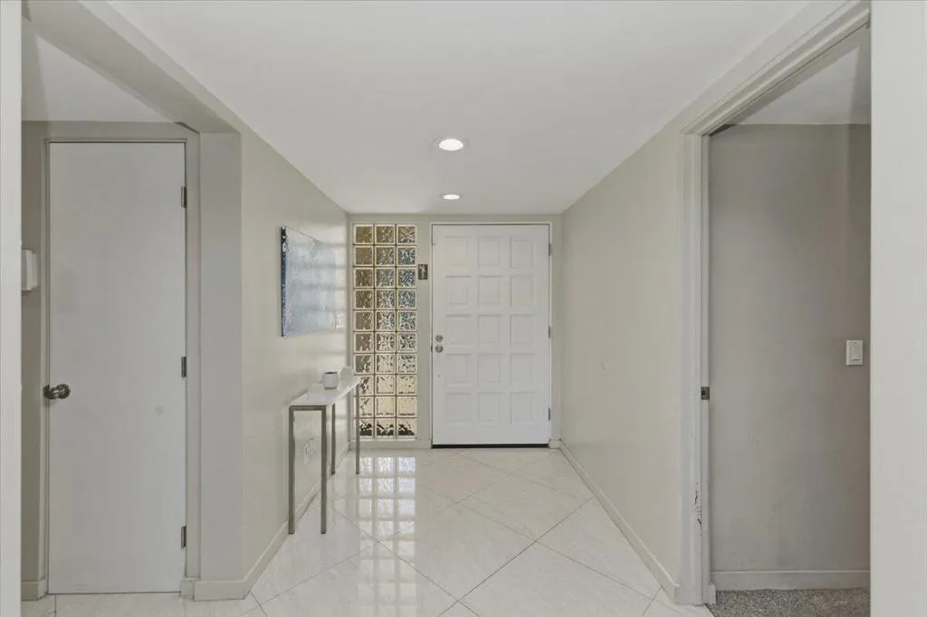 74614 Yucca Tree Drive, Palm Desert, California 92260 home-pic-7