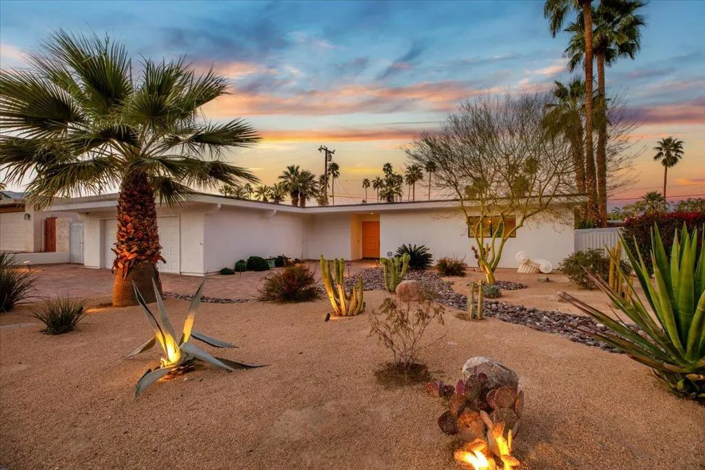 74614 Yucca Tree Drive, Palm Desert, California 92260 home-pic-4
