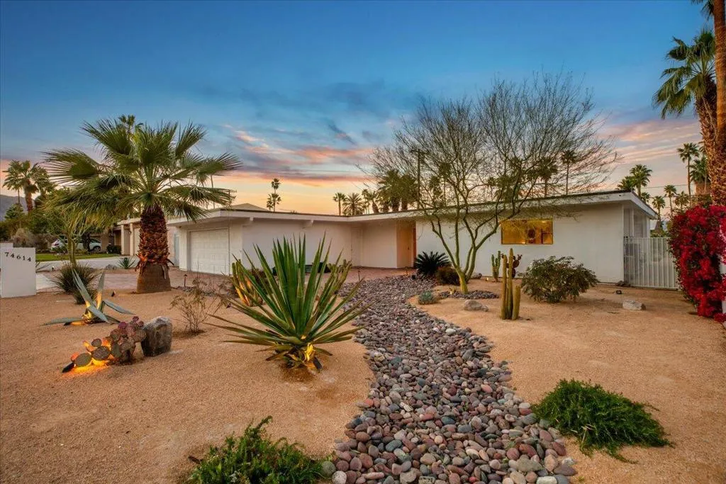 74614 Yucca Tree Drive, Palm Desert, California 92260 home-pic-3