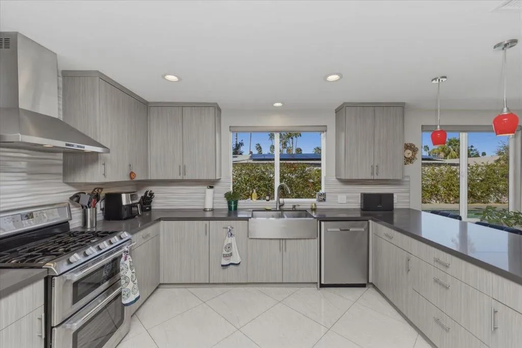 74614 Yucca Tree Drive, Palm Desert, California 92260 home-pic-16
