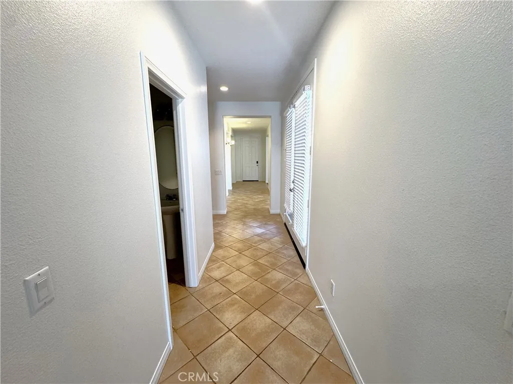 25130 Pacific Crest Street, Corona, California 92883 home-pic-6
