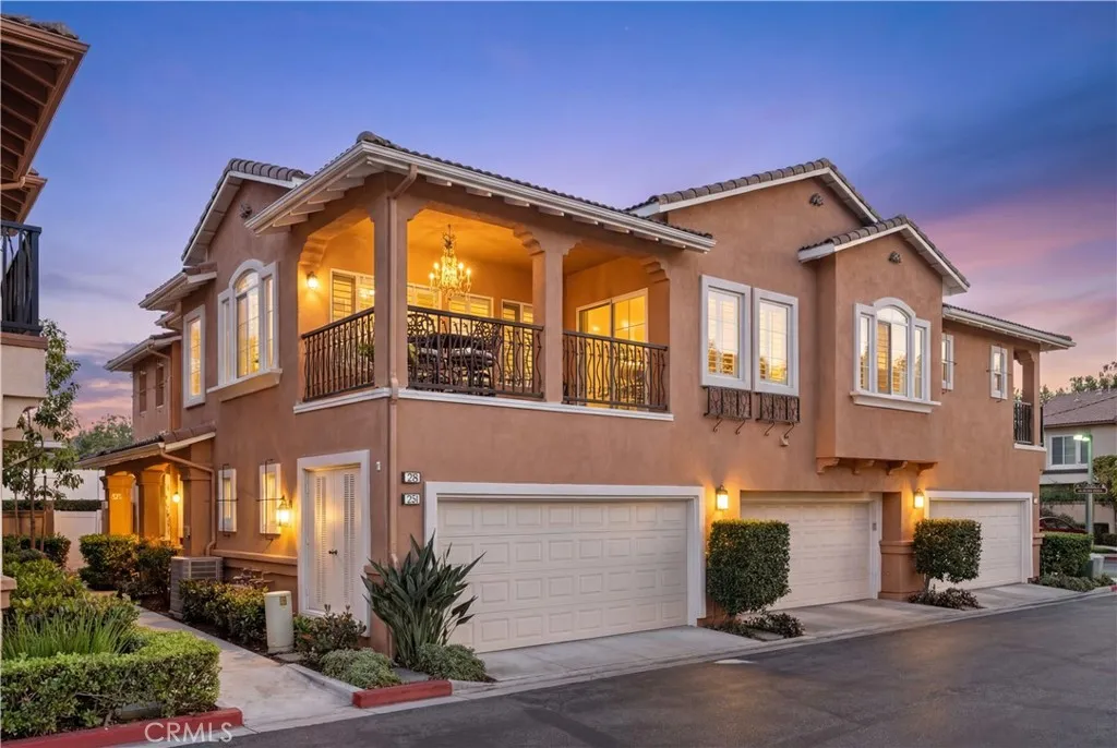 28 Poppy, Irvine, California 92618 home-pic-1