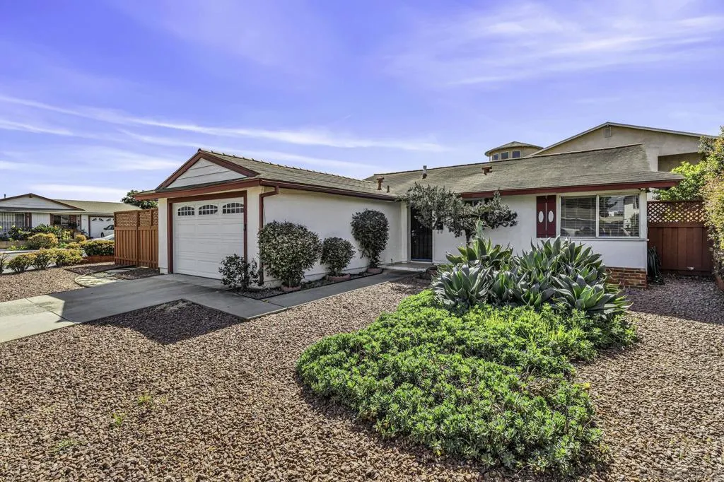 1454 Greycourt Way, San Diego, California 92114 home-pic-4