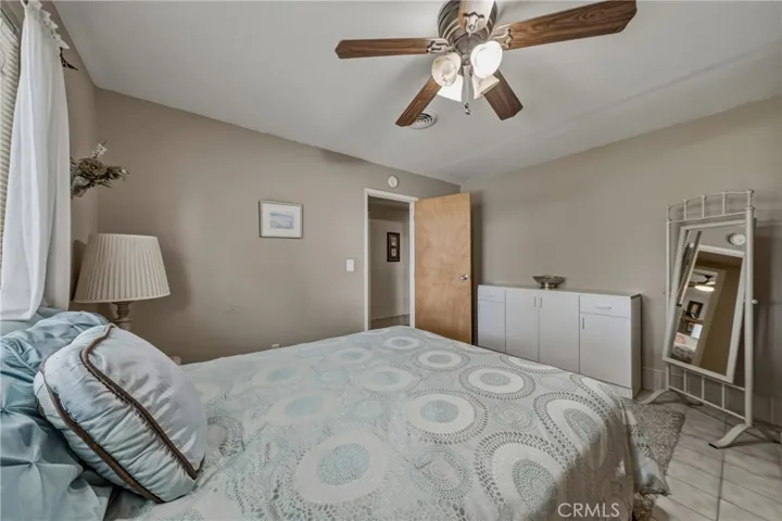 Bedroom2