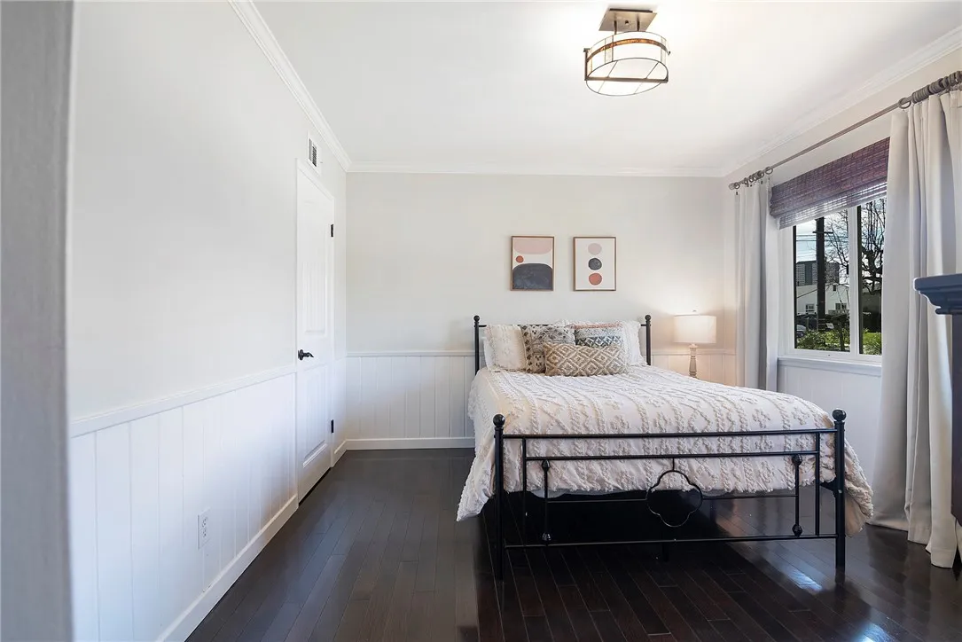 544 N California Street, Burbank, California 91505 home-pic-15