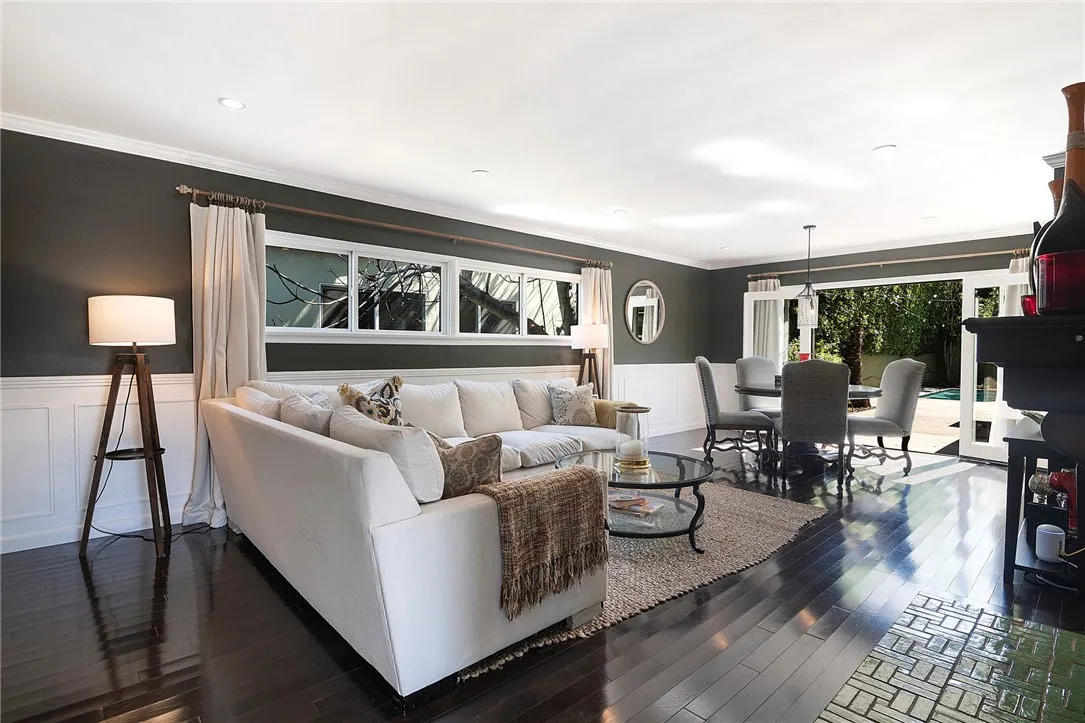 544 N California Street, Burbank, California 91505 home-pic-3