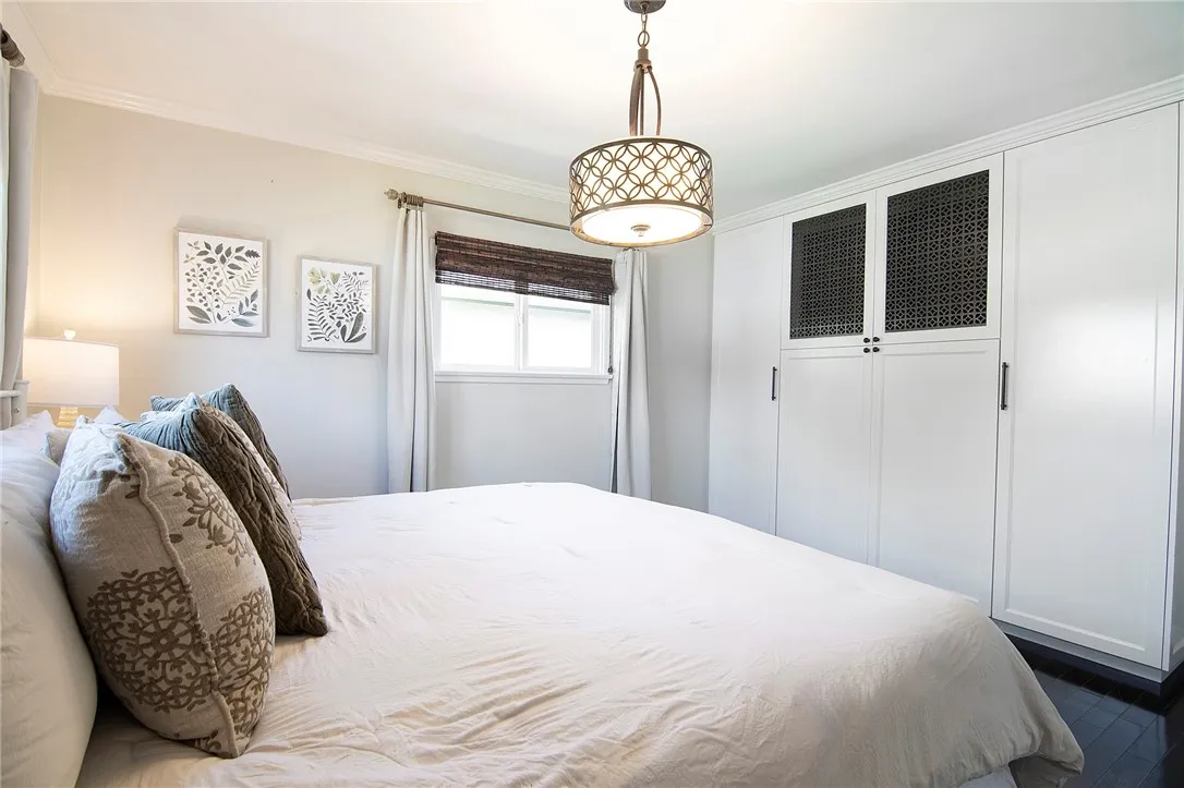 544 N California Street, Burbank, California 91505 home-pic-12