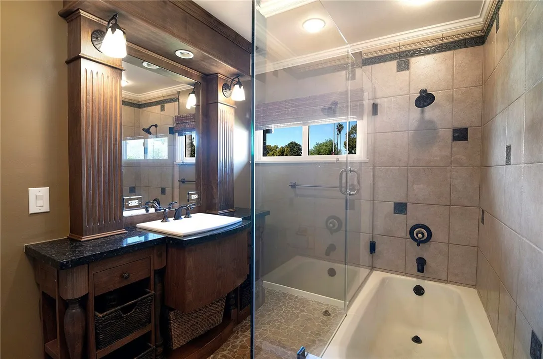 544 N California Street, Burbank, California 91505 home-pic-13
