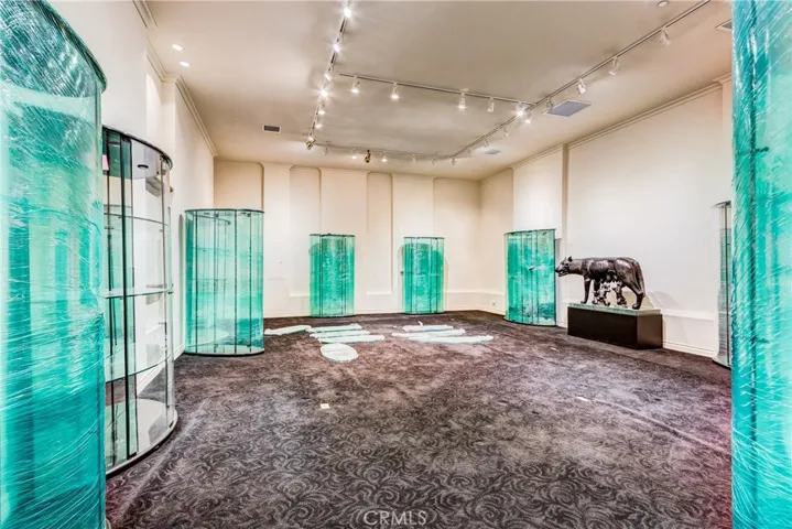 Showcase Room