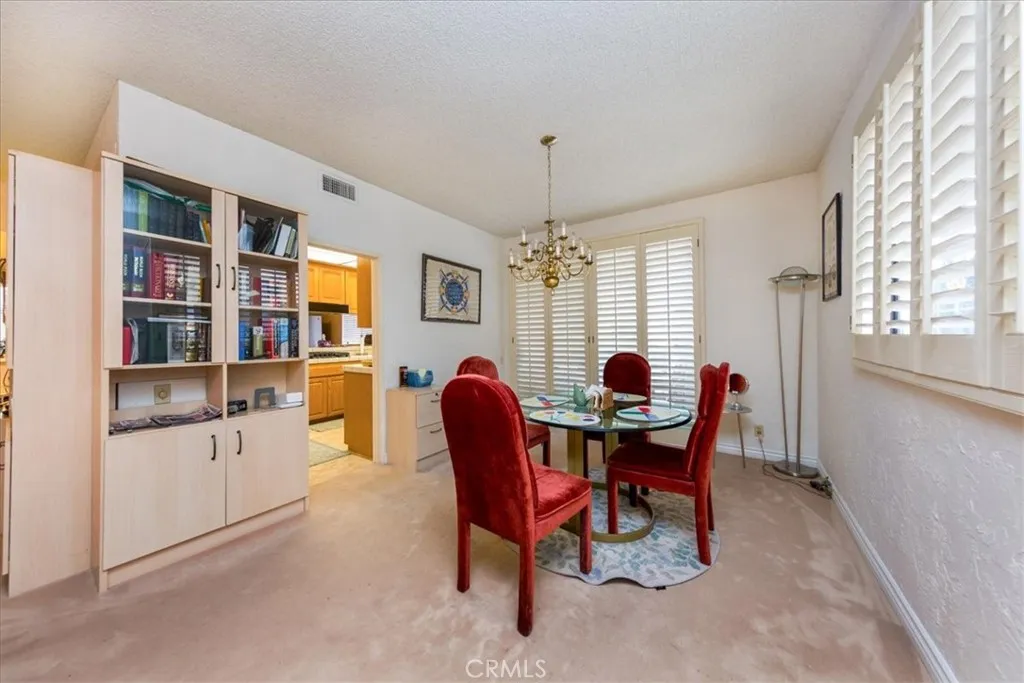 5310 Zelzah, Encino, California 91316 home-pic-5