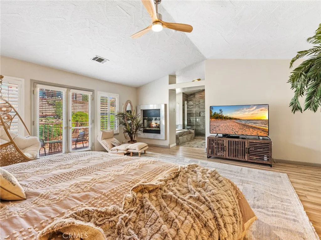 17970 Vista Point, Victorville, California 92395 home-pic-44