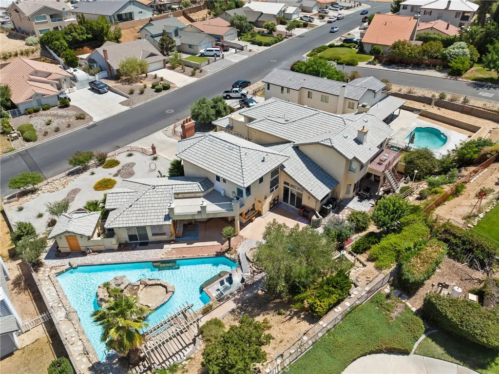 17970 Vista Point, Victorville, California 92395 home-pic-59