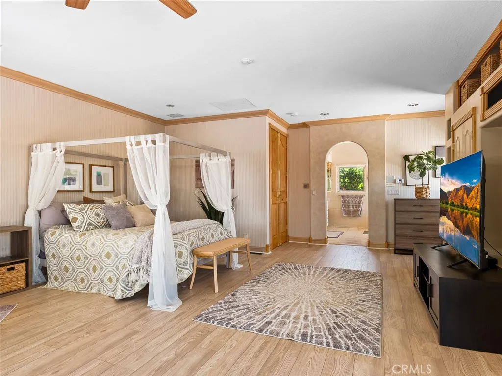 17970 Vista Point, Victorville, California 92395 home-pic-22