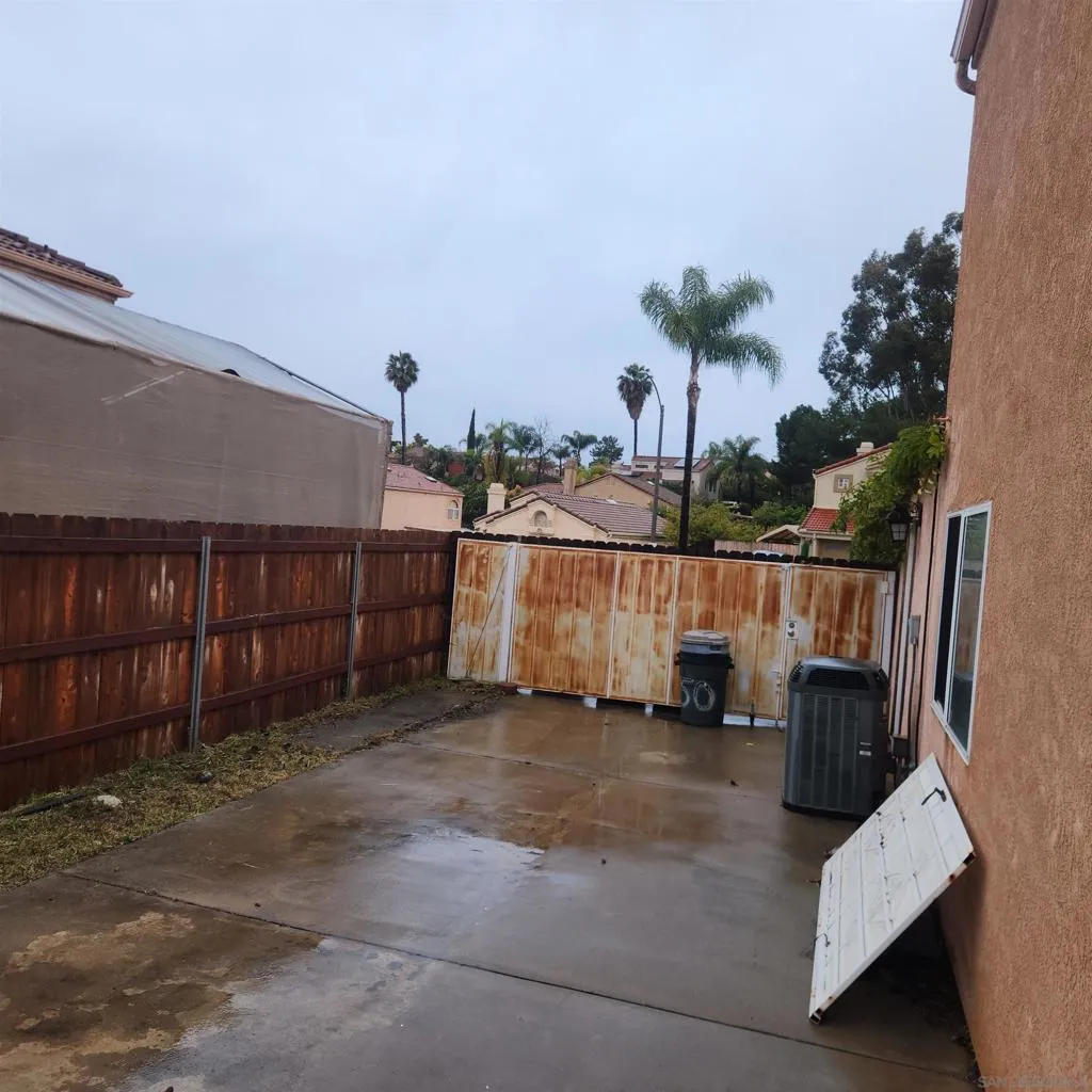 850 Corte Bellagio, Escondido, California 92026 home-pic-21