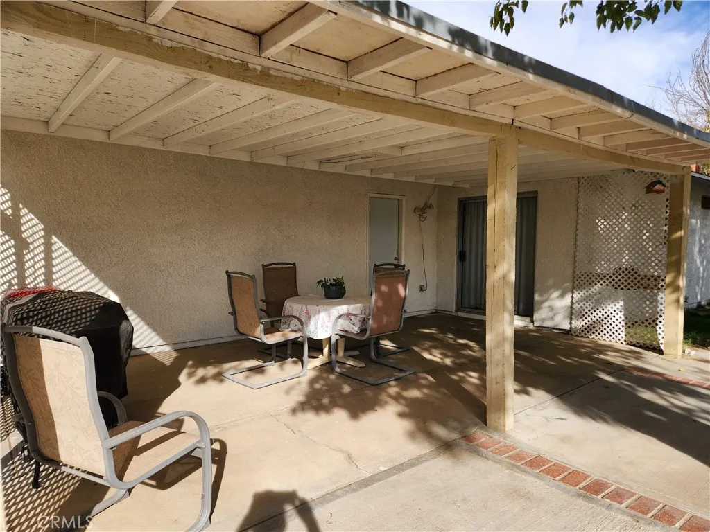 15142 Lanfair, Lancaster, California 93535 home-pic-21