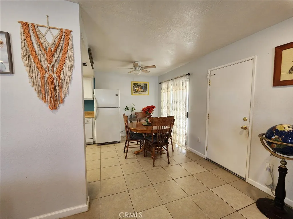 15142 Lanfair, Lancaster, California 93535 home-pic-7