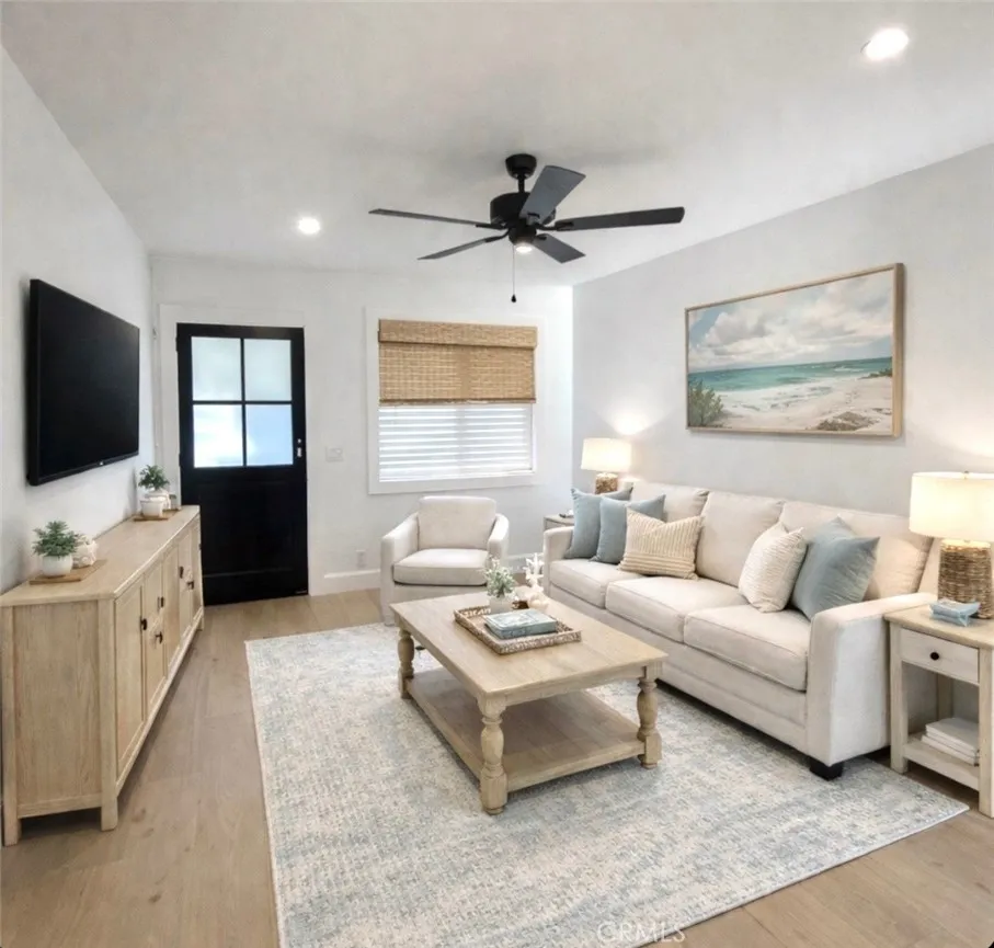 10226 Holburn, Huntington Beach, California 92646 home-pic-2