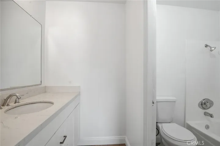 Second master bathroom