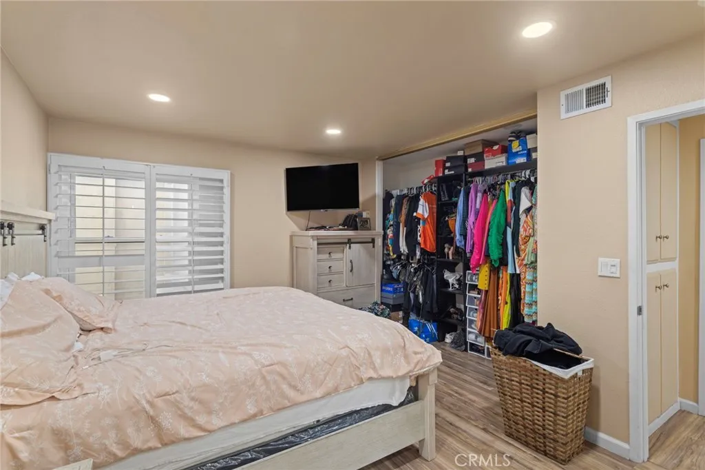 1443 Fredericks, Upland, California 91786 home-pic-23