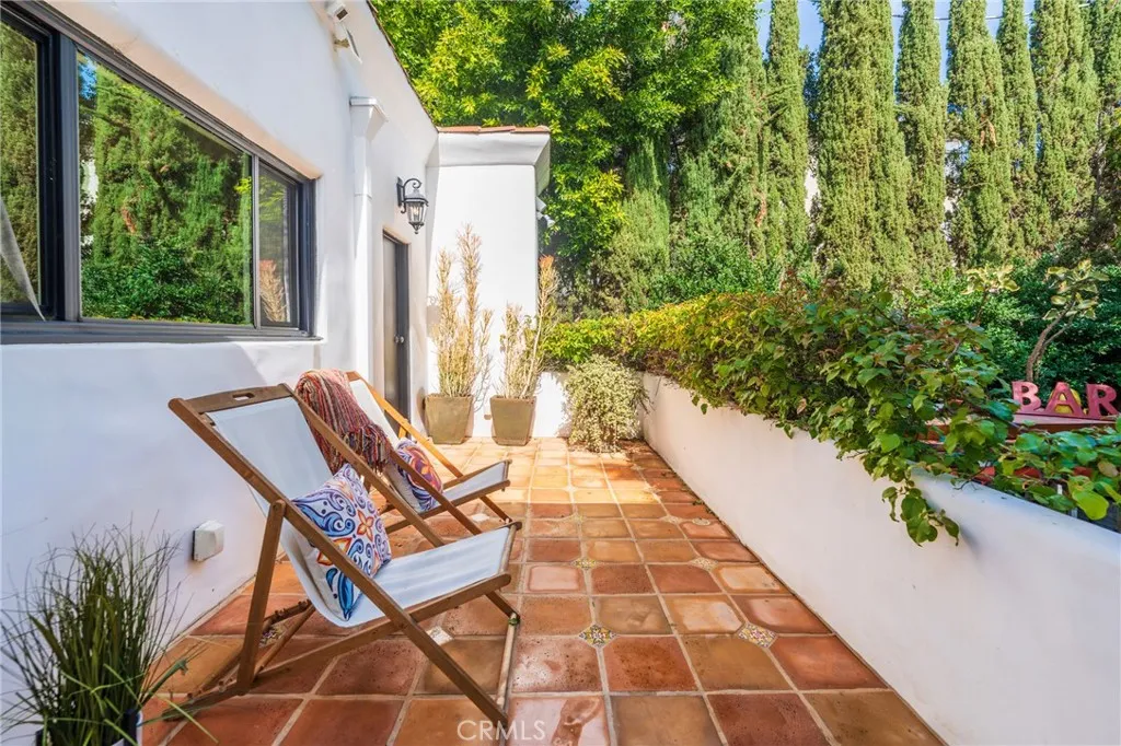 1240 N Olive Drive, West Hollywood, California 90069 home-pic-33