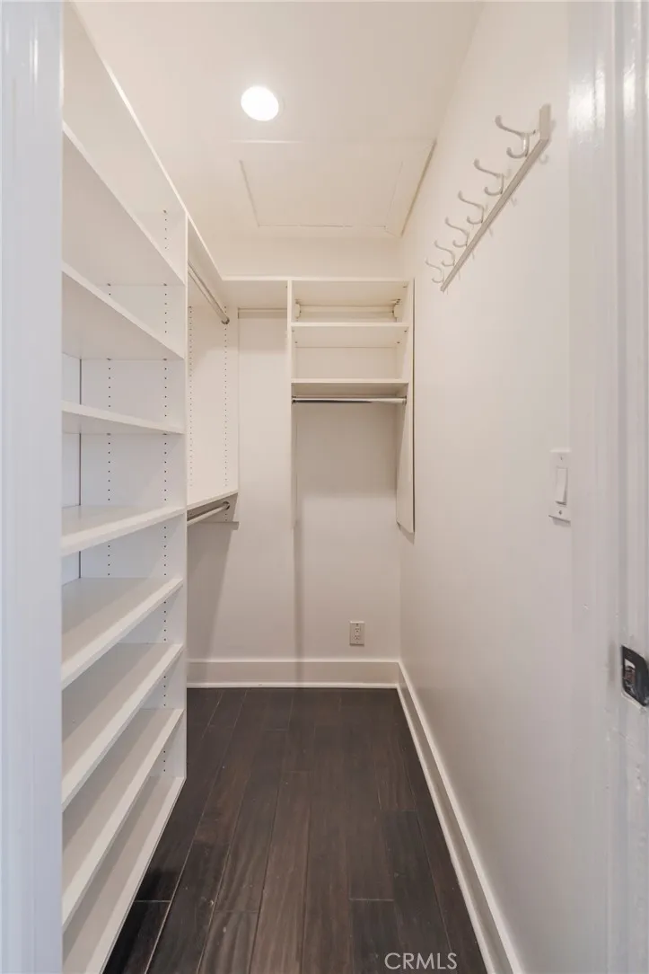 1240 N Olive Drive, West Hollywood, California 90069 home-pic-17