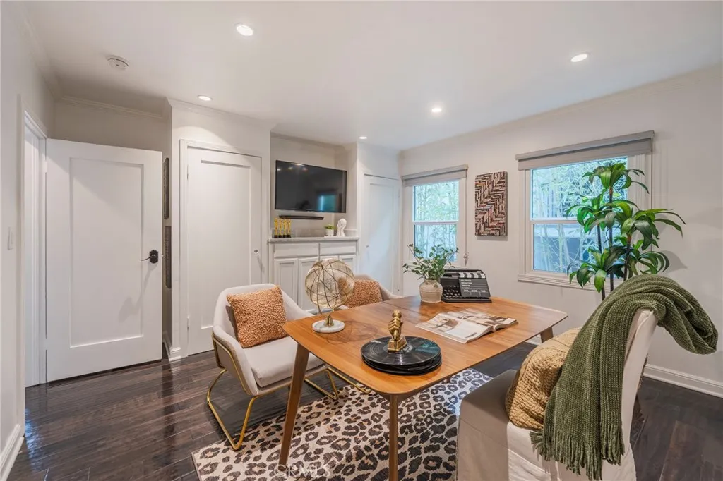 1240 N Olive Drive, West Hollywood, California 90069 home-pic-24