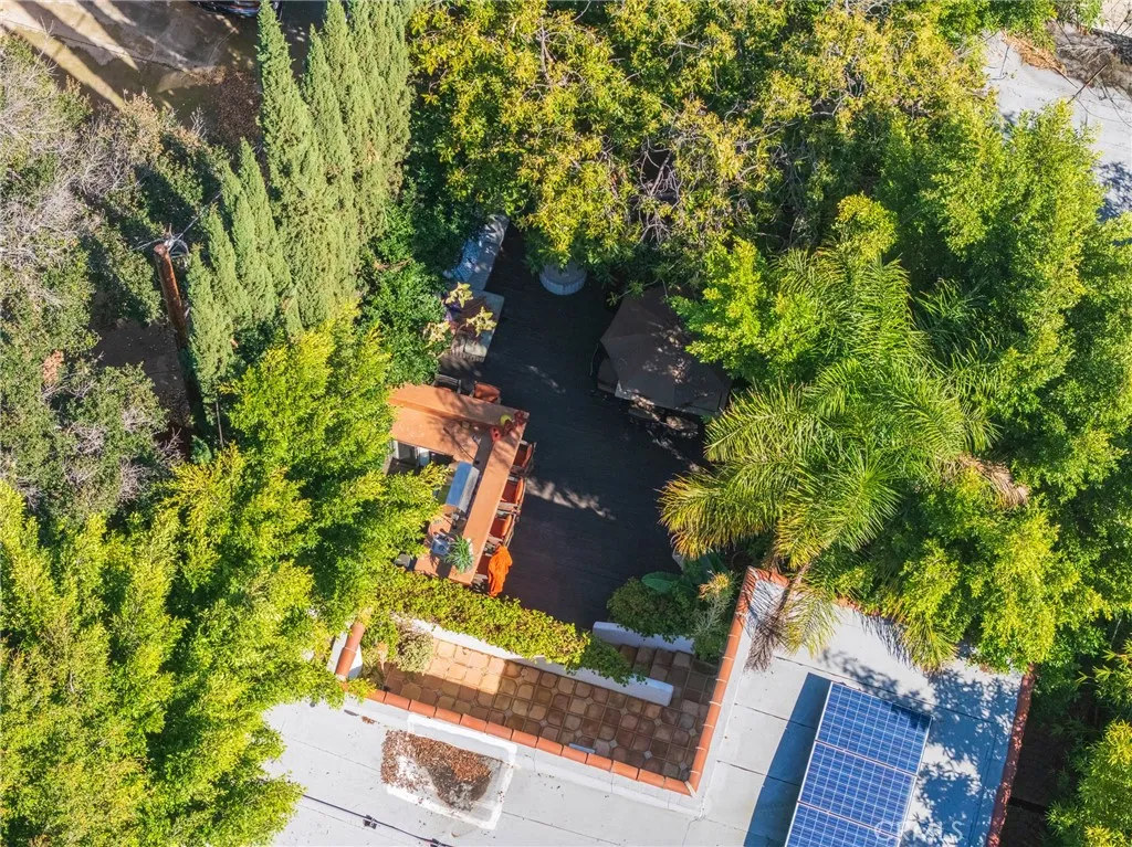 1240 N Olive Drive, West Hollywood, California 90069 home-pic-54