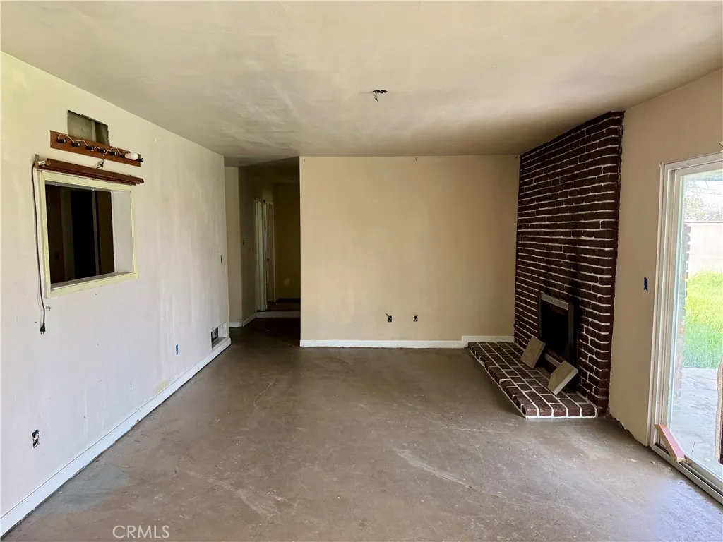 38750 Sage Tree, Palmdale, California 93551 home-pic-3