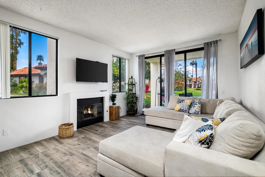 54964 Firestone, La Quinta, California 92253 home-pic-16