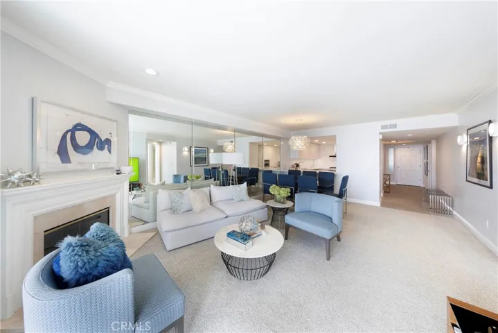 Light and Bright Living Space