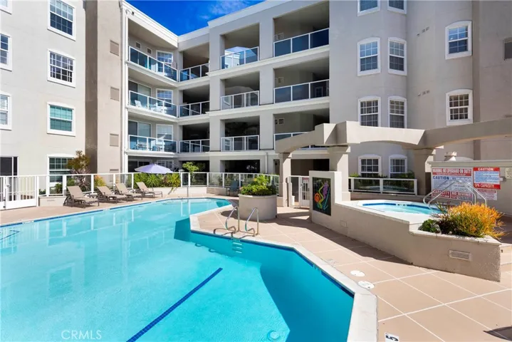 HOA - Pool