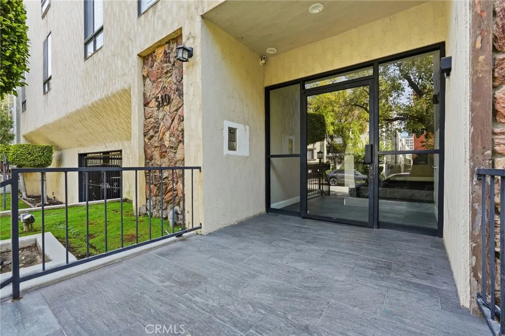 510 N Jackson 301, Glendale, California 91206 home-pic-4