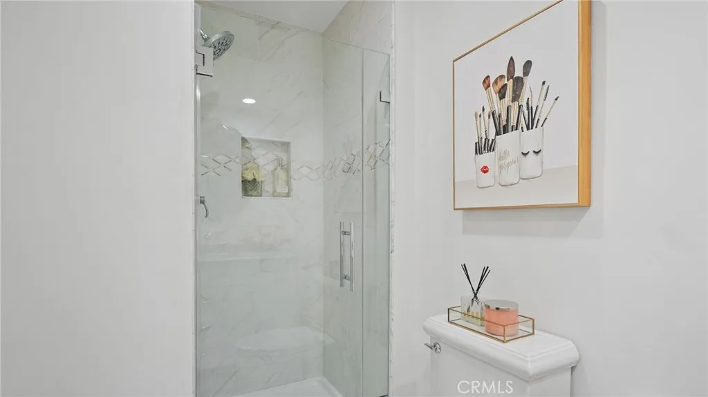 510 N Jackson 301, Glendale, California 91206 home-pic-24