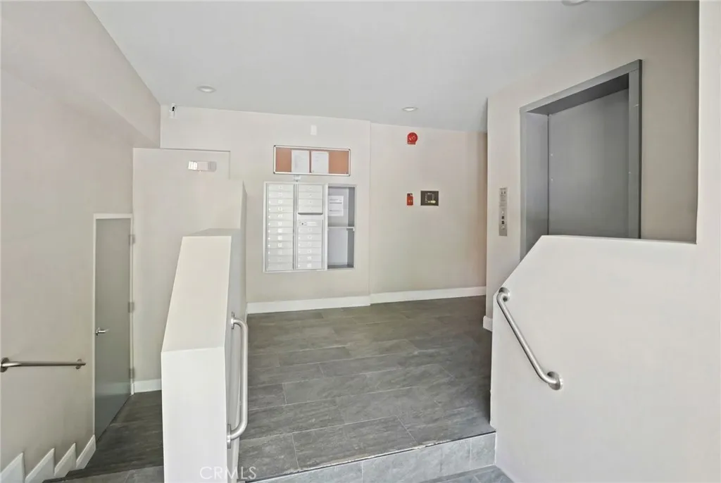 510 N Jackson 301, Glendale, California 91206 home-pic-32