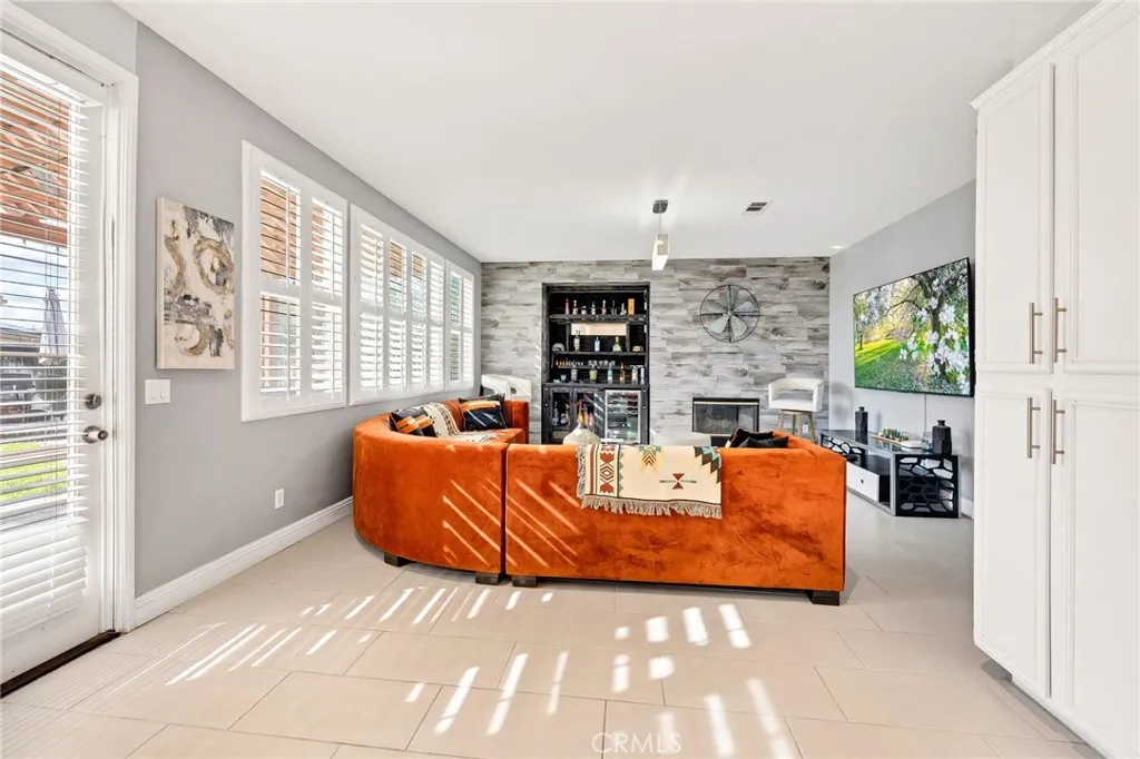 14603 Newburgh, Moreno Valley, California 92555 home-pic-8