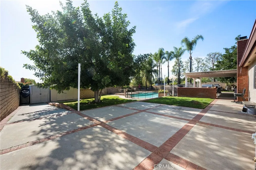 1218 Oak View, La Verne, California 91750 home-pic-27