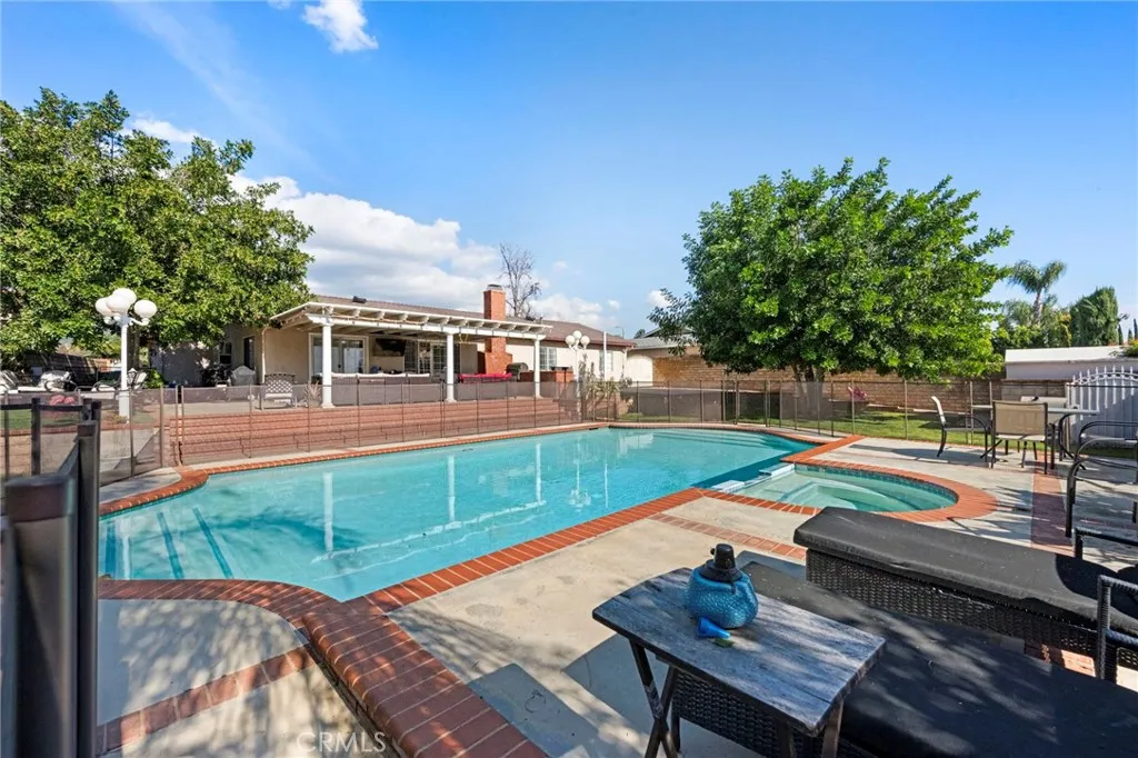 1218 Oak View, La Verne, California 91750 home-pic-32