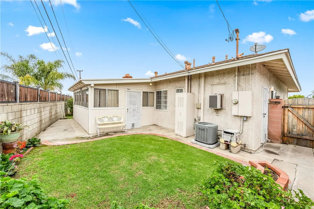 15408 Hayford, La Mirada, California 90638 home-pic-25
