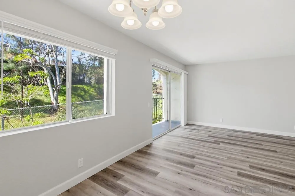 3972 Jackdaw 114, San Diego, California 92103 home-pic-16
