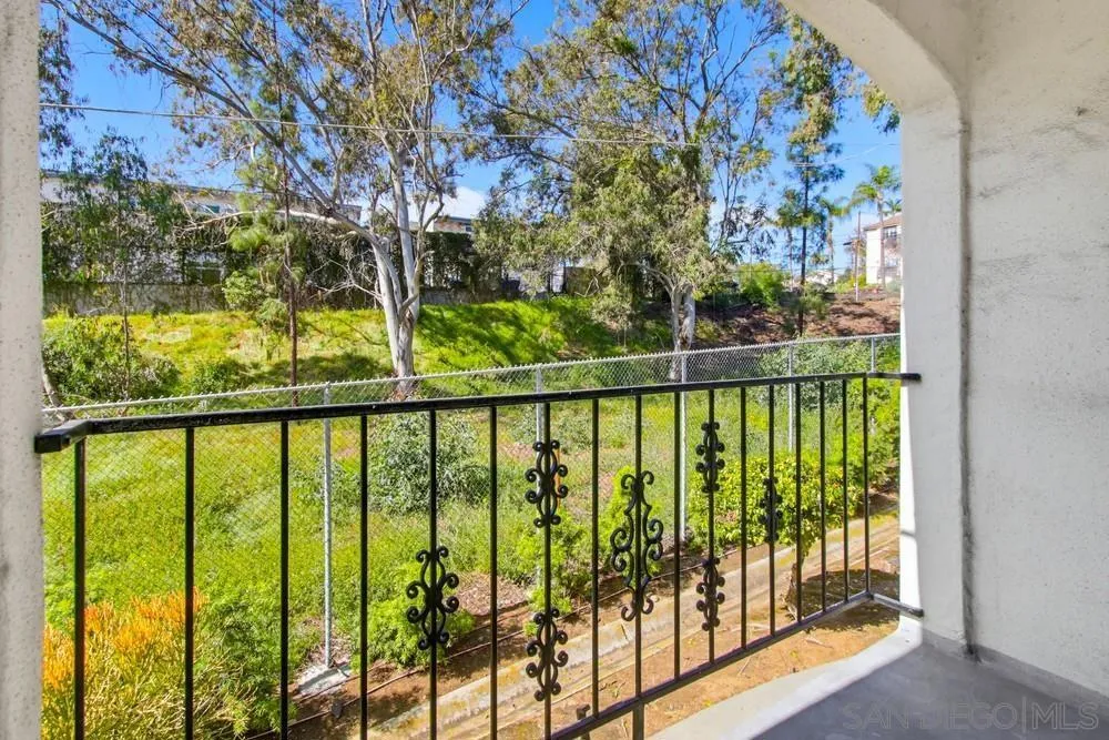 3972 Jackdaw 114, San Diego, California 92103 home-pic-29