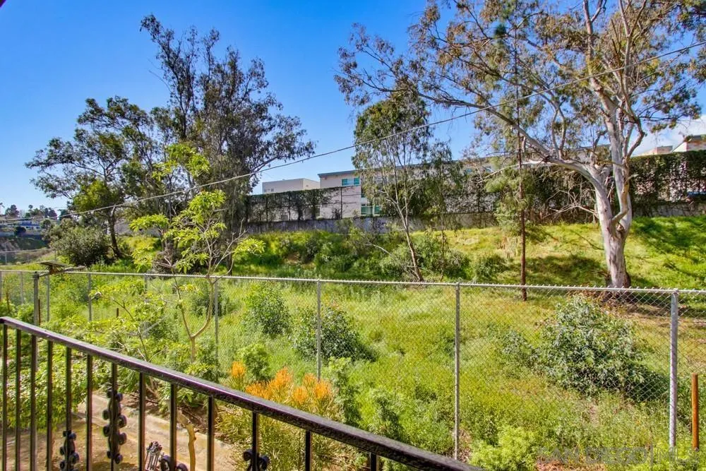 3972 Jackdaw 114, San Diego, California 92103 home-pic-28