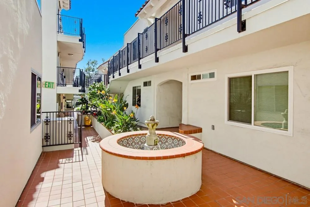 3972 Jackdaw 114, San Diego, California 92103 home-pic-4
