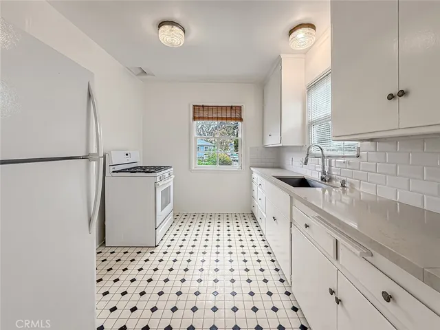 Plenty of space for home cooking