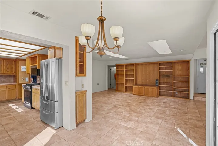 914 S Mcclelland, Santa Maria, California 93454