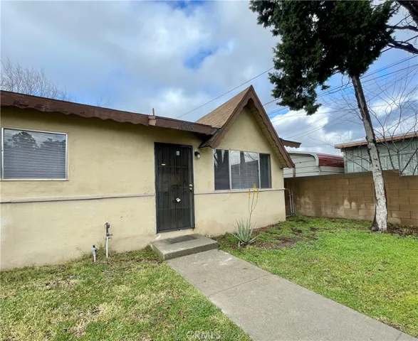 1004 E Nocta Street B, Ontario, California 91764