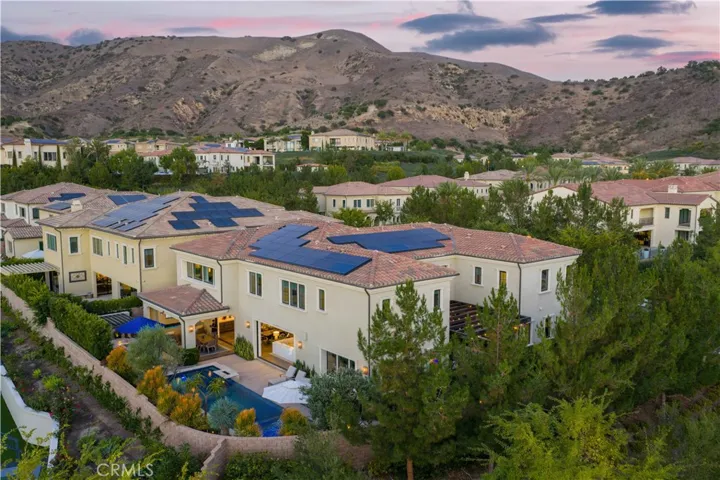 116 Knob Creek, Irvine, California 92602