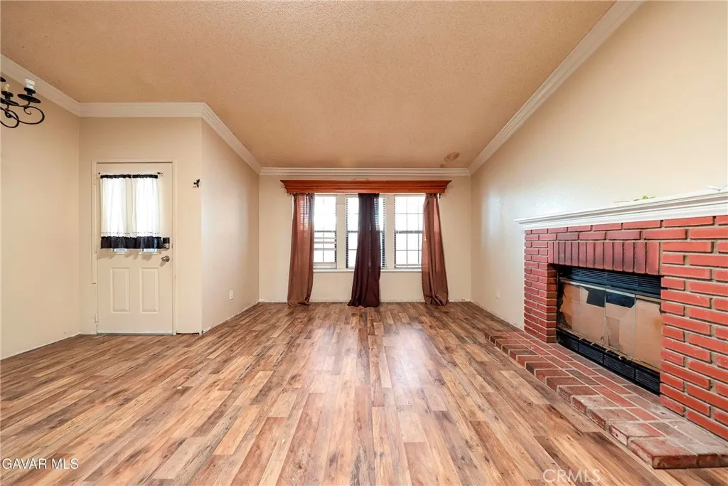 43319 27th W, Lancaster, California 93536 home-pic-5