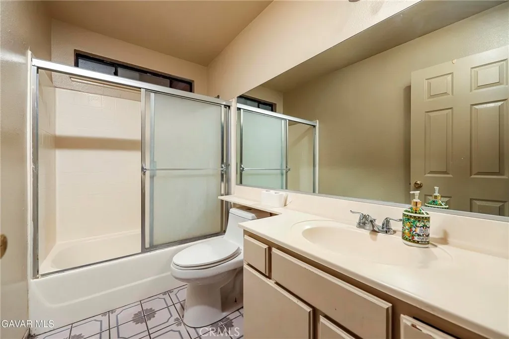 43319 27th W, Lancaster, California 93536 home-pic-11