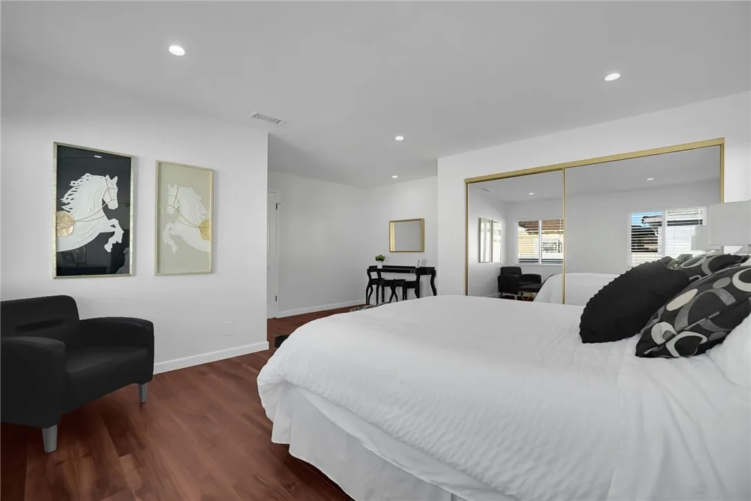 5315 W 124th Place, Hawthorne, California 90250 home-pic-25